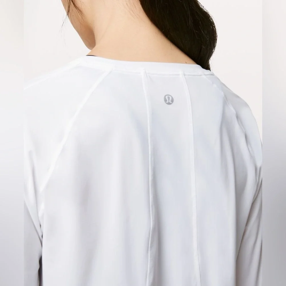 Lululemon Stripe in Stride Long Sleeve in blue | size small
